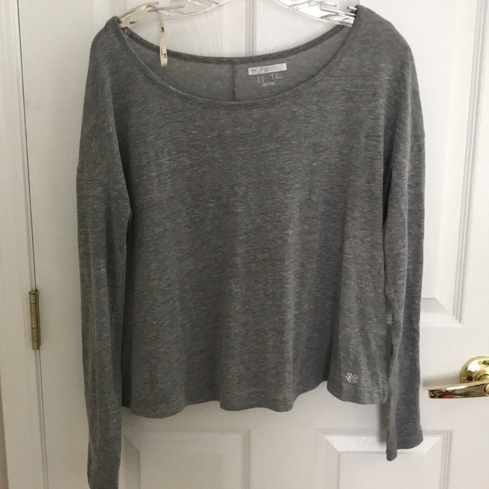 Forever21 Grey Long-Sleeve Top
